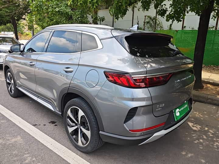 BYD Song Plus Hybrid/EV, 2023 — фото 5 из 9