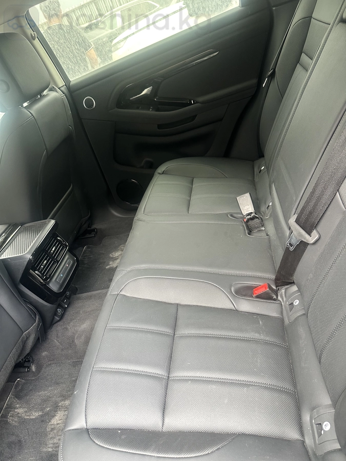 Land Rover Range Rover Evoque, 2025 — фото 9 из 9
