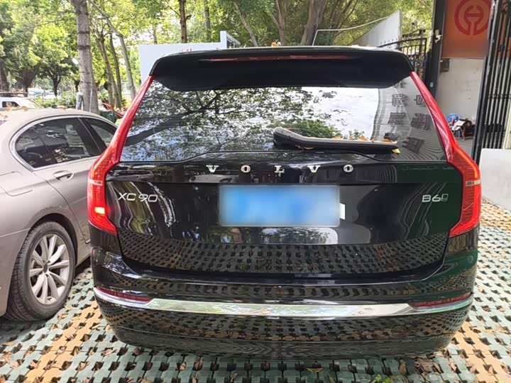 Volvo XC90, 2022 — фото 6 из 9