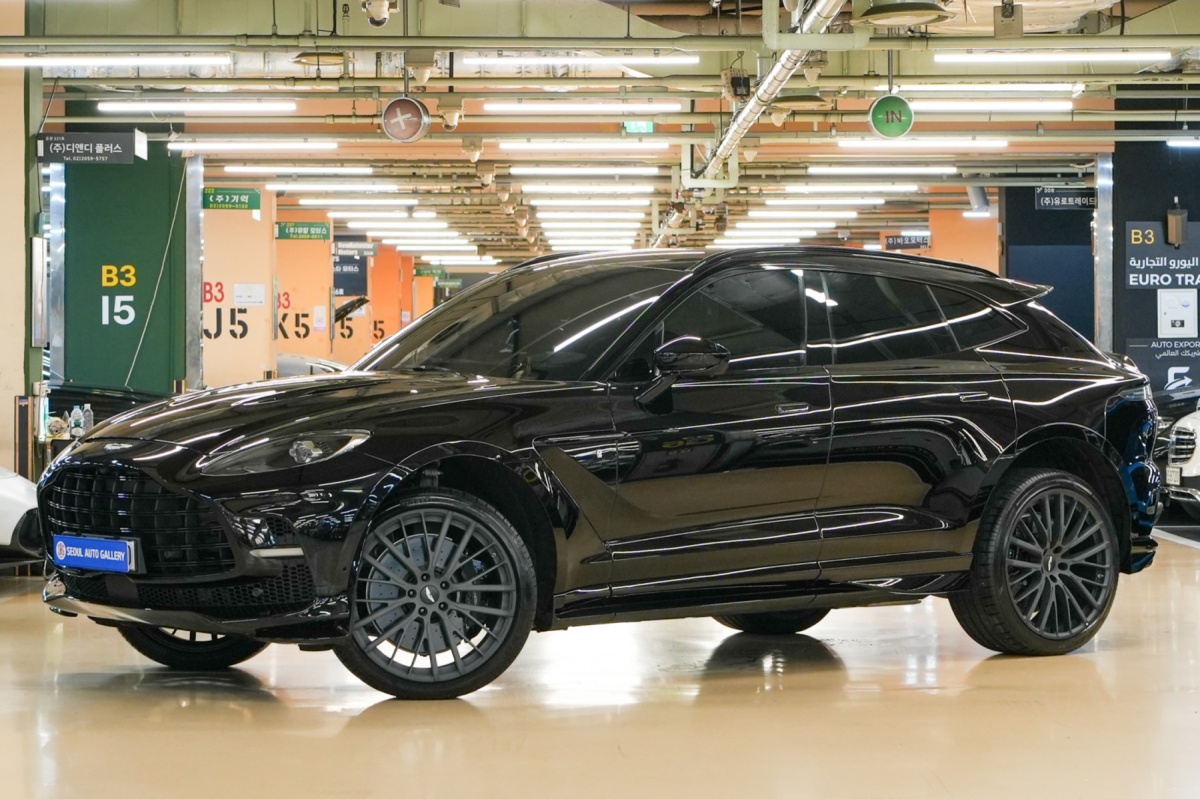 Aston Martin DBX, 2024 — купить в Самаре под ключ