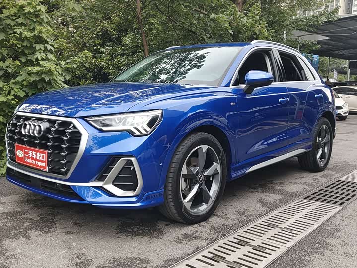 Audi Q3, 2022 — купить в Санкт-Петербурге под ключ