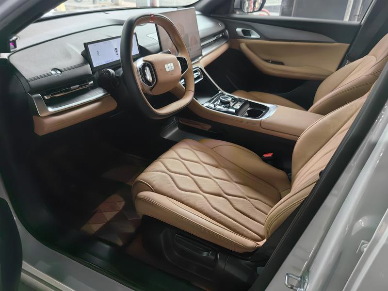 Geely Galaxy A7, 2025 — фото 7 из 9