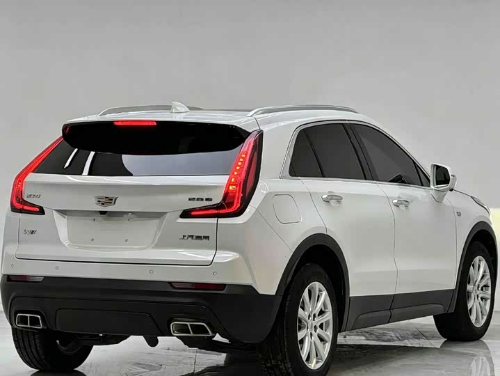 Cadillac XT4, 2022 — фото 4 из 9