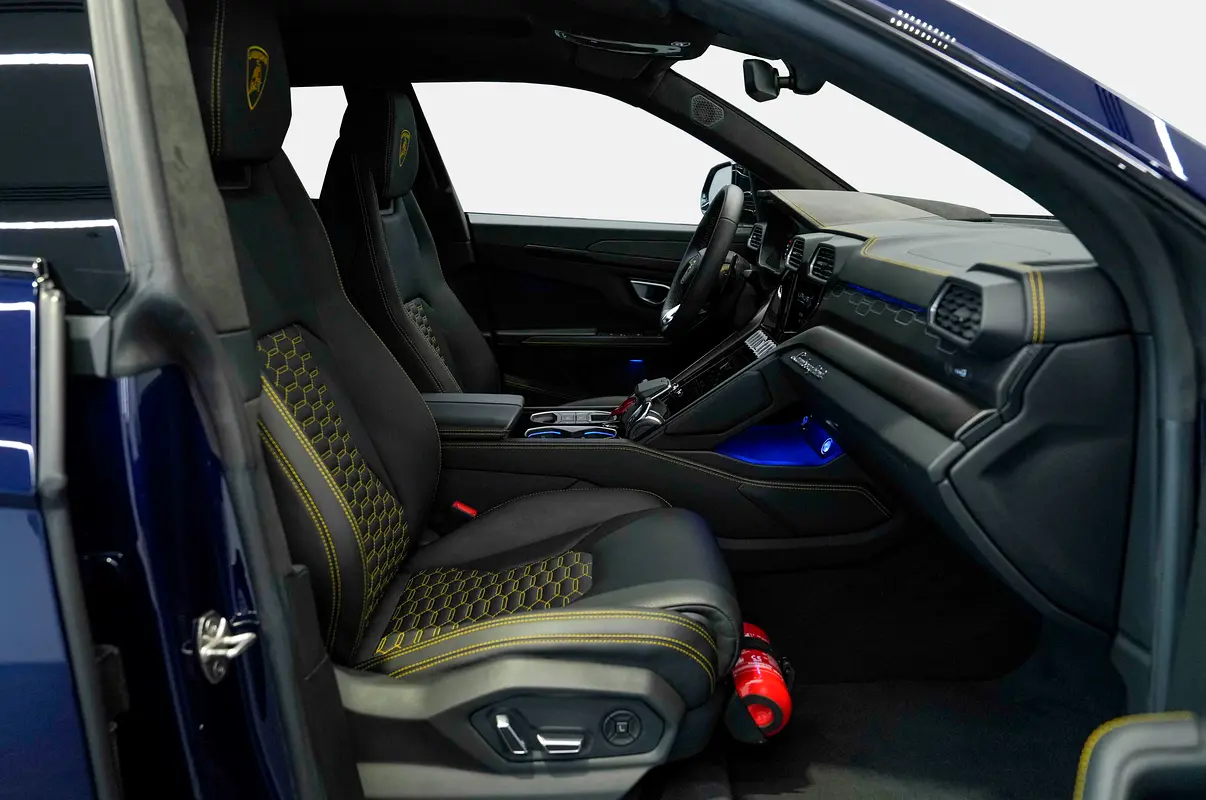 Lamborghini Urus, 2023 — фото 8 из 10