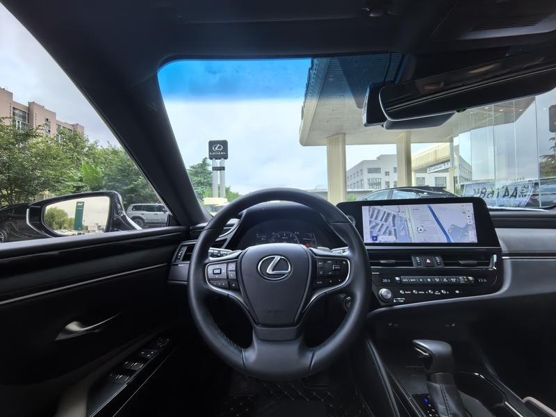 Lexus ES, 2024 — фото 9 из 12