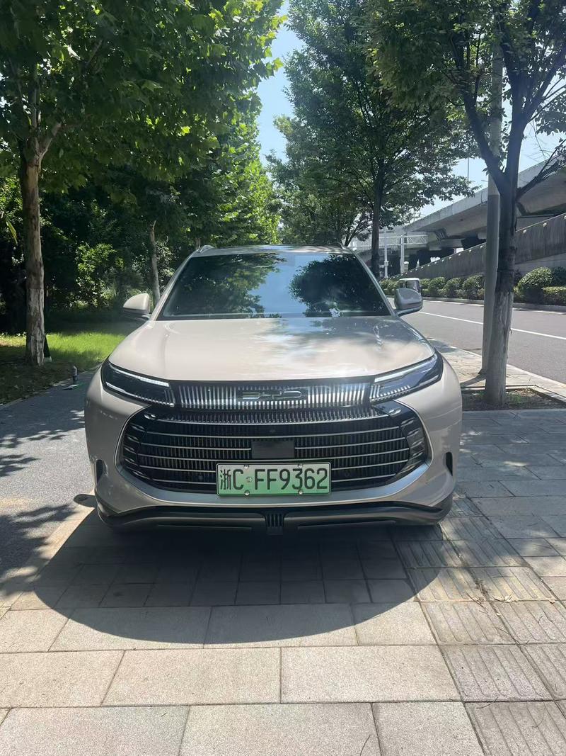BYD Frigate 07, 2023 — фото 2 из 7