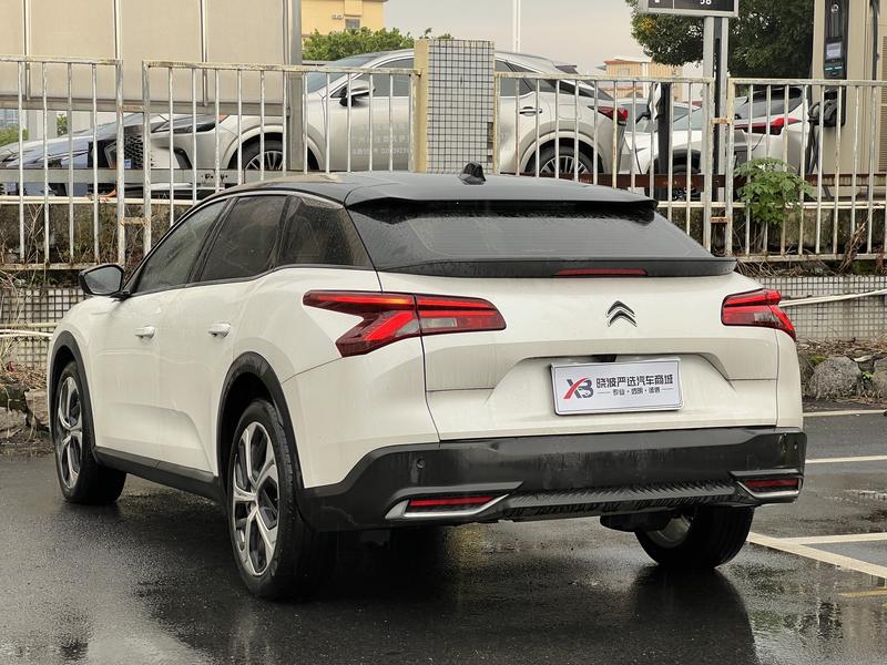 Citroen C5 X, 2023 — фото 4 из 12
