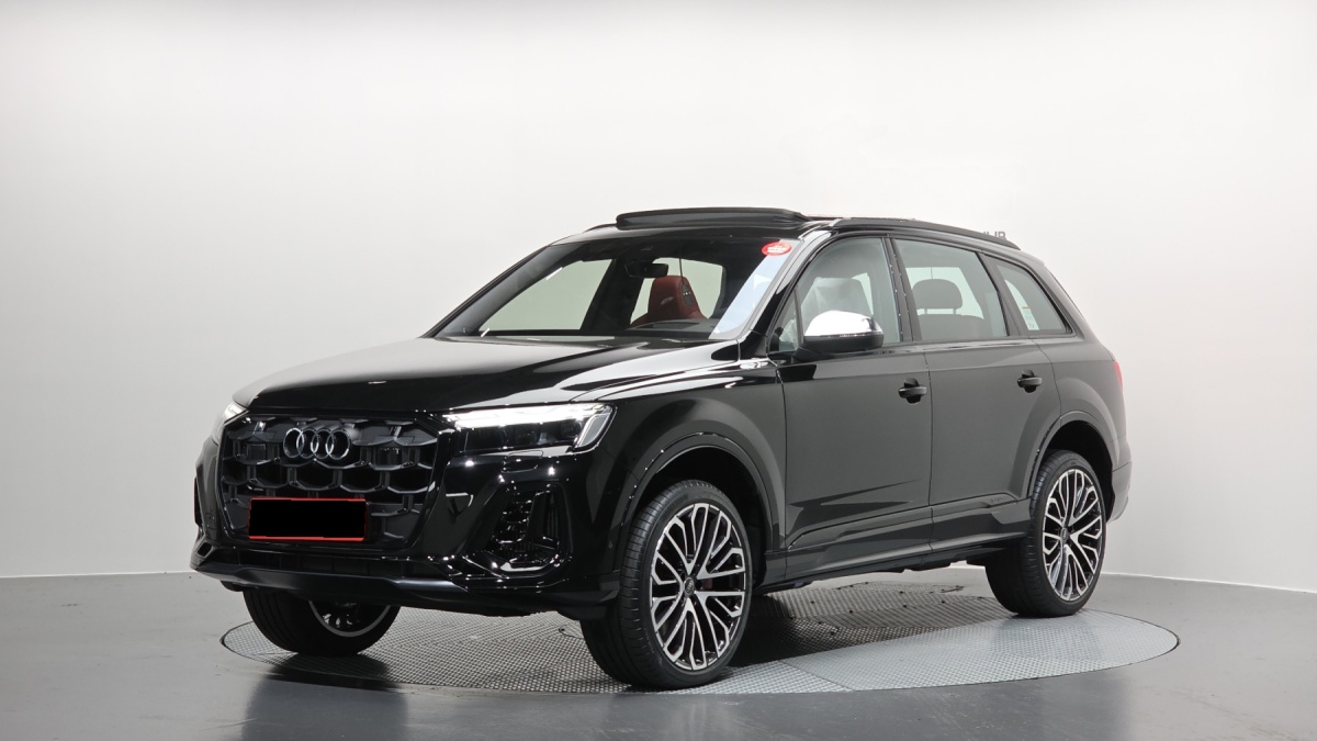 Audi SQ7, 2025 — купить в Твери под ключ