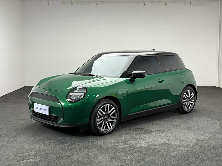 Mini Cooper, 2024 — фото 2 из 9