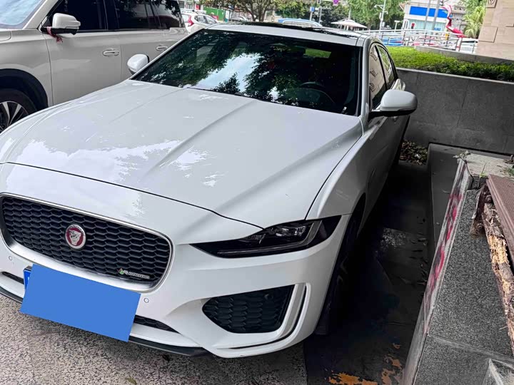Jaguar XE L, 2023 — купить в Костроме под ключ