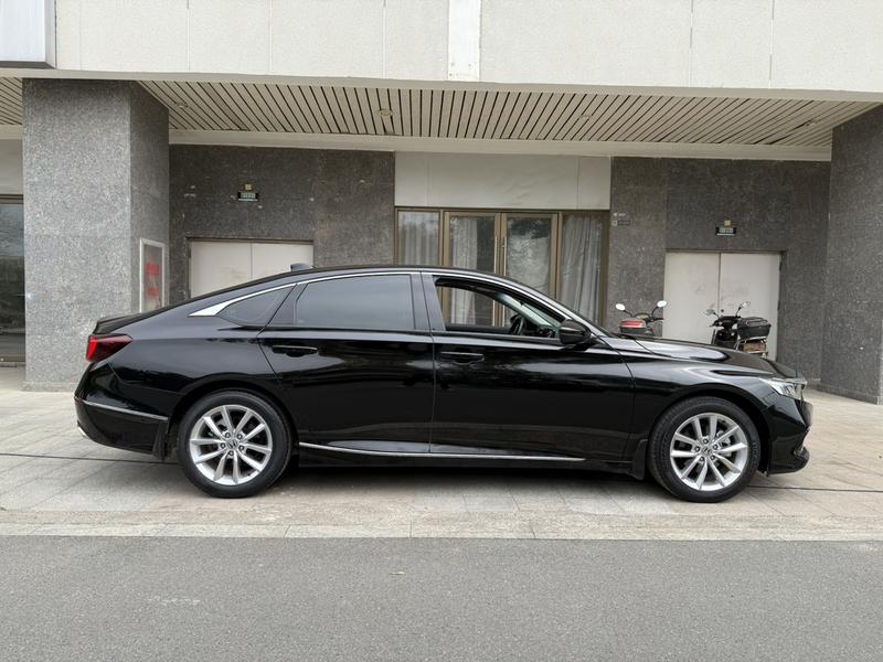 Honda Accord, 2022 — фото 8 из 12