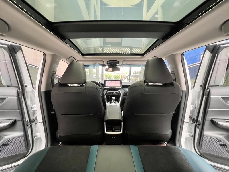 Toyota Harrier, 2023 — фото 11 из 12