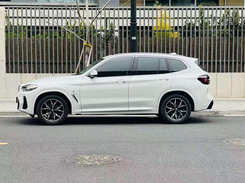 BMW X3, 2023 — фото 3 из 12