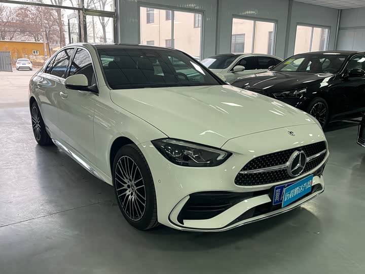 Mercedes-Benz C-Class, 2025 — фото 3 из 9