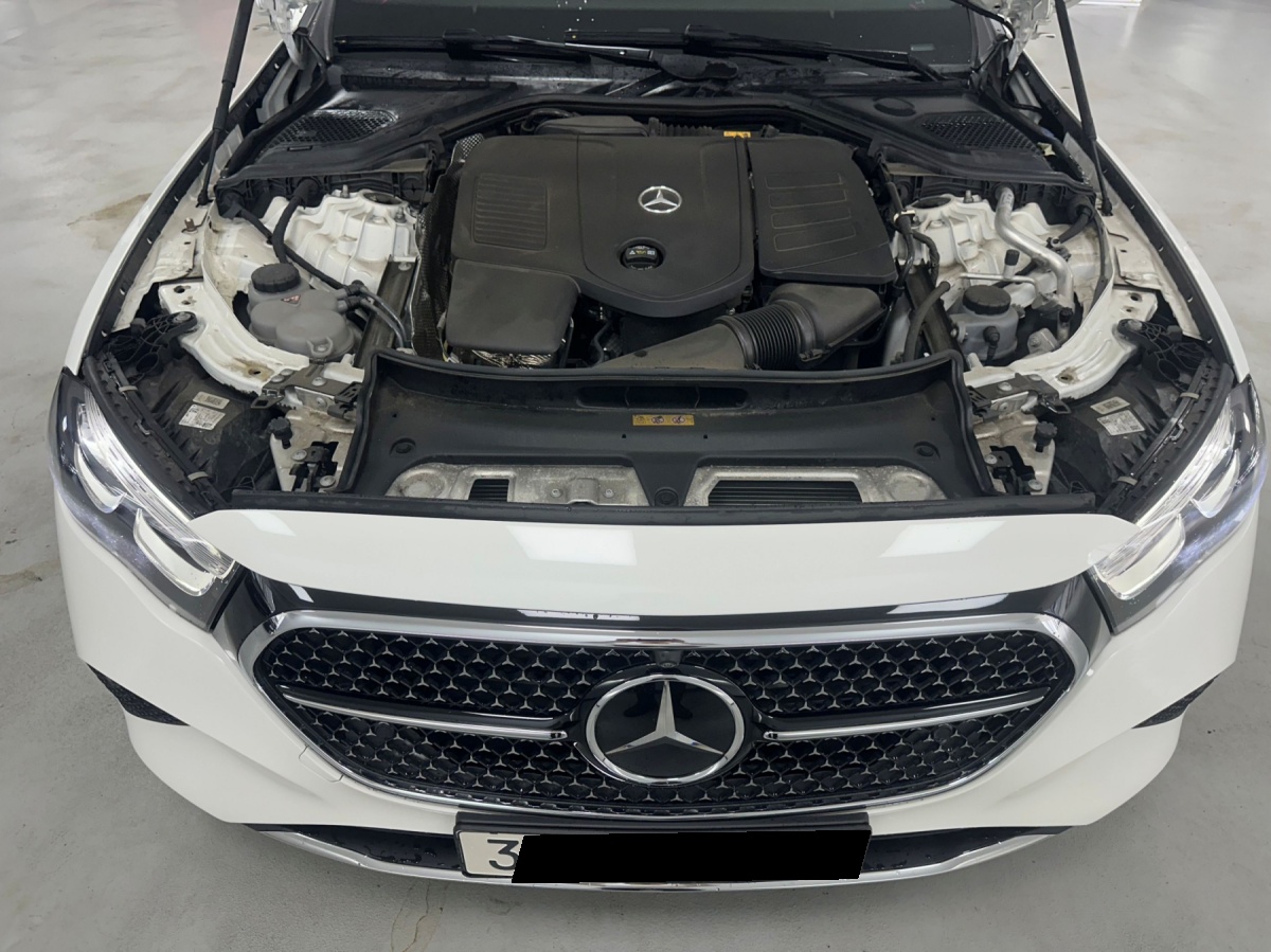 Mercedes-Benz E-Class, 2024 — фото 6 из 12