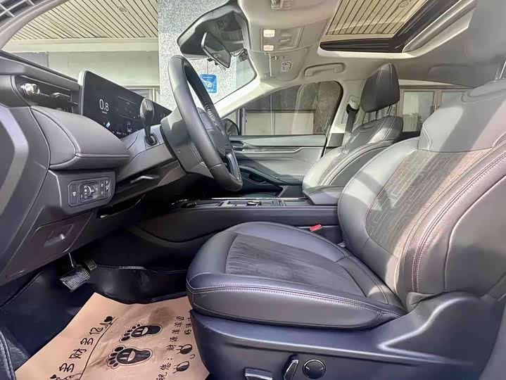 Ford Mondeo, 2023 — фото 8 из 9