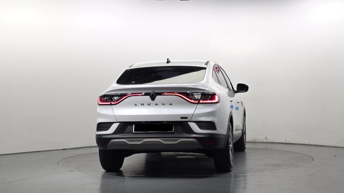 Renault Arkana, 2024 — фото 4 из 12