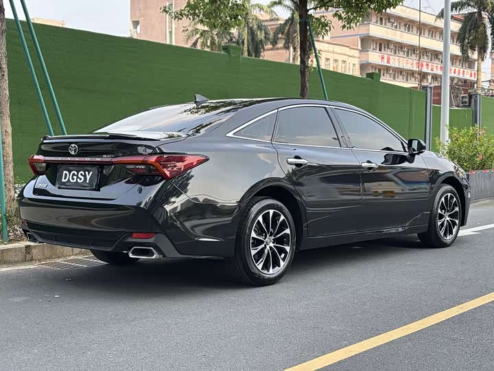 Toyota Avalon, 2024 — фото 6 из 9