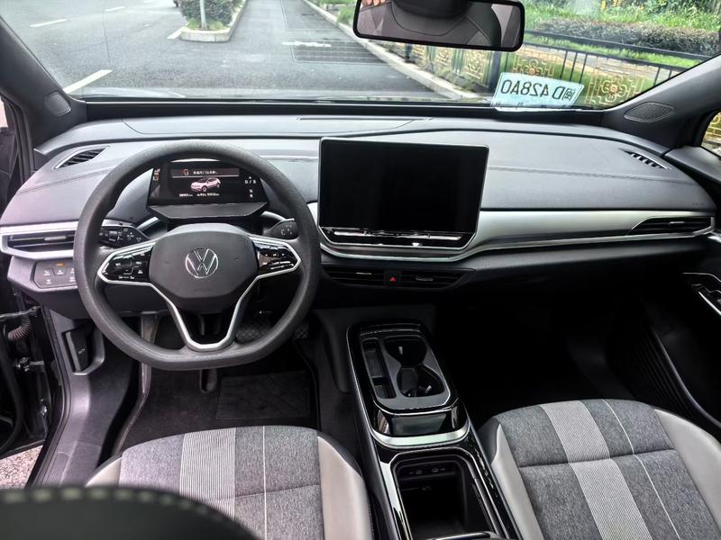 Volkswagen ID.4 Crozz, 2024 — фото 7 из 10