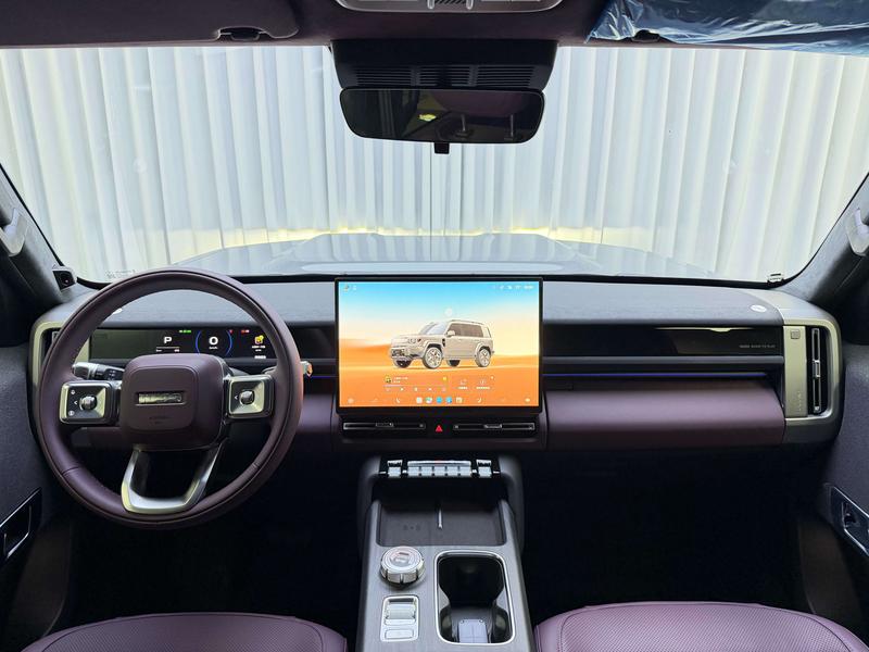 Chery iCar V27, 2026 — фото 7 из 12