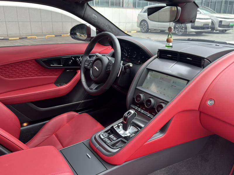 Jaguar F-Type, 2023 — фото 7 из 12