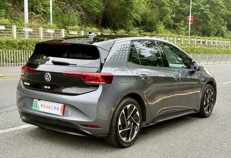 Volkswagen ID.3, 2023 — фото 6 из 9