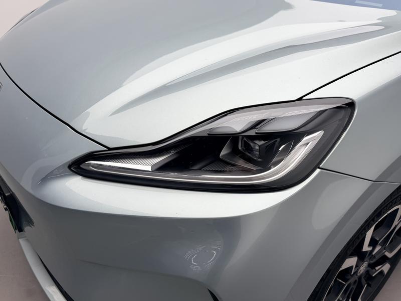 MG Motor 4 EV, 2025 — фото 9 из 12