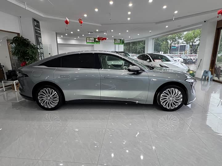 Buick Electra L7, 2025 — фото 4 из 9