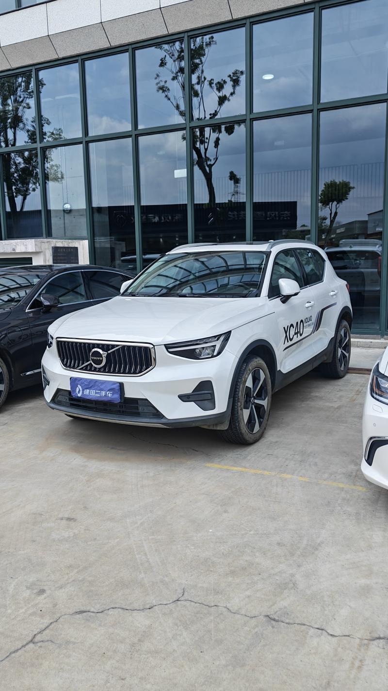 Volvo XC40, 2024 — купить в Санкт-Петербурге под ключ