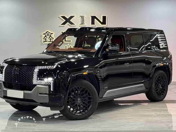 BYD Yangwang U8, 2026 — купить в Курске под ключ