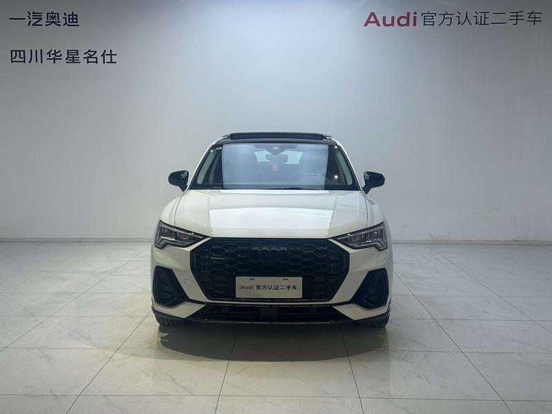 Audi Q3 Sportback, 2023 — фото 2 из 9