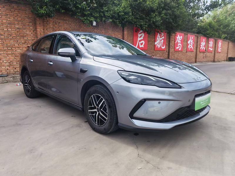 BYD Seal 05 DM-i Hybrid, 2024 — фото 3 из 10