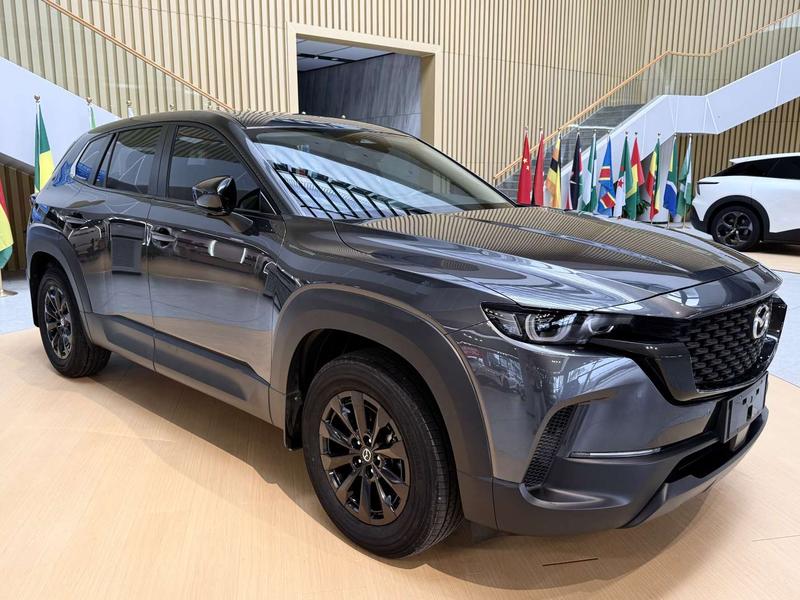 Mazda CX-50, 2023 — фото 3 из 12