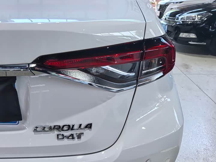 Toyota Corolla, 2023 — фото 6 из 9