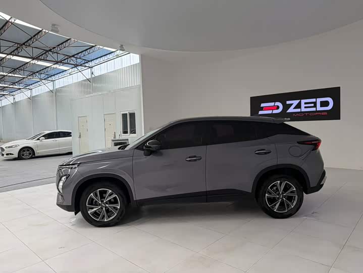 Chery Omoda C5, 2022 — фото 5 из 9
