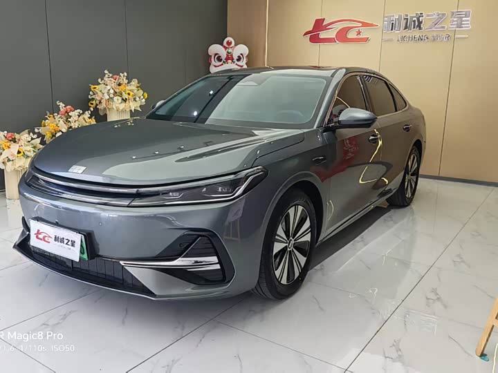 Geely Galaxy A7, 2026 — фото 3 из 9