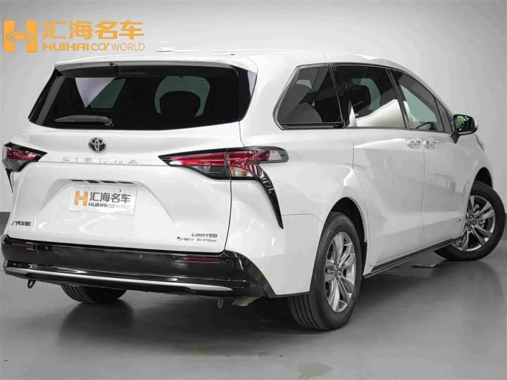 Toyota Sienna, 2025 — фото 6 из 9
