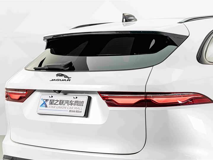 Jaguar F-Pace, 2023 — фото 8 из 9