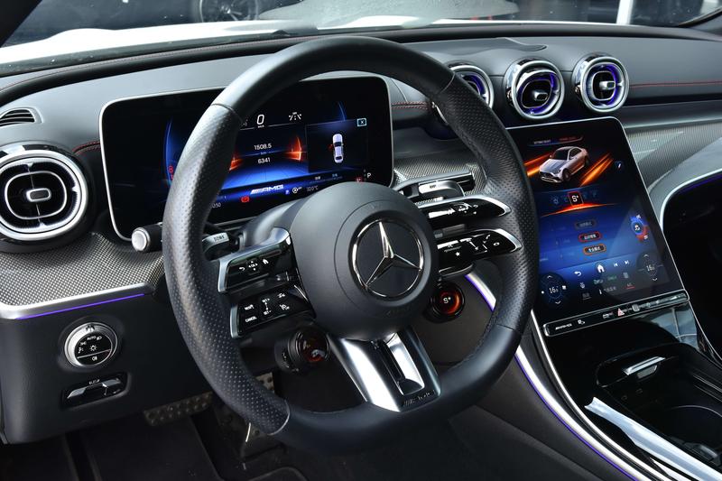 Mercedes-Benz C-Class AMG, 2025 — фото 8 из 12