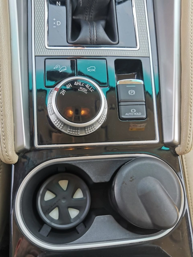 Mitsubishi Montero Sport, 2022 — фото 10 из 12