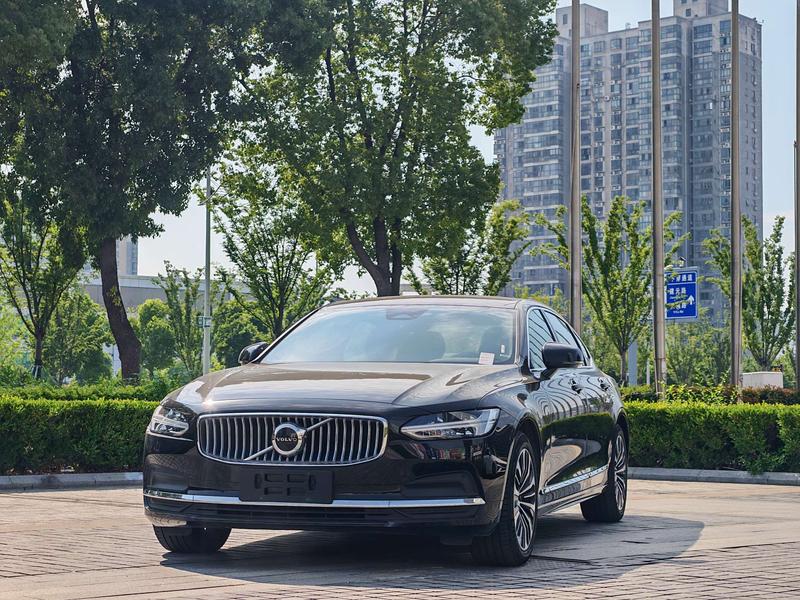 Volvo S90, 2025 — купить в Перми под ключ