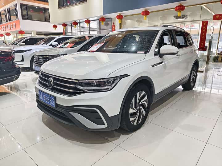 Volkswagen Tiguan L Pro, 2022 — купить в Костроме под ключ