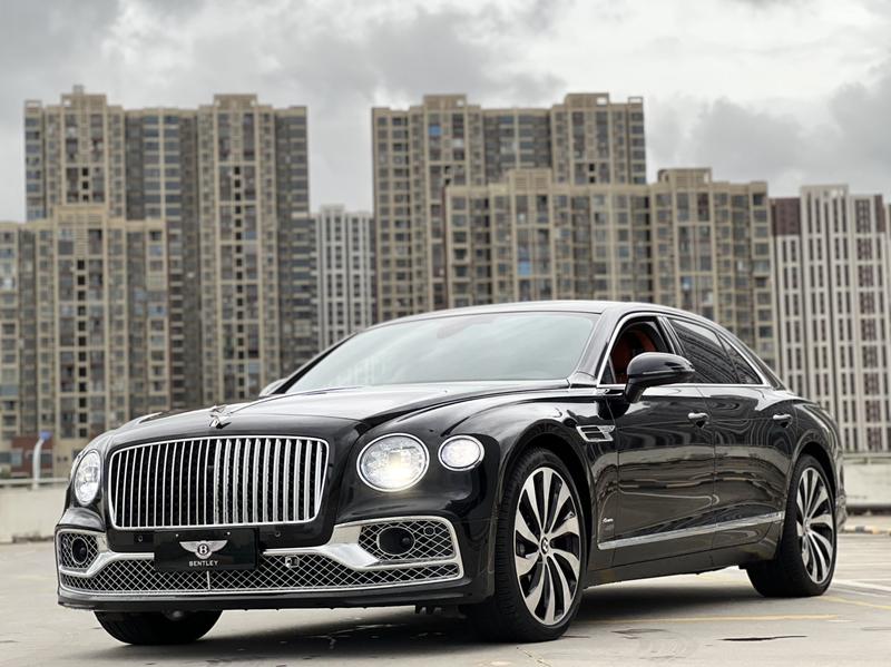 Bentley Flying Spur, 2024 — купить в Тамбове под ключ