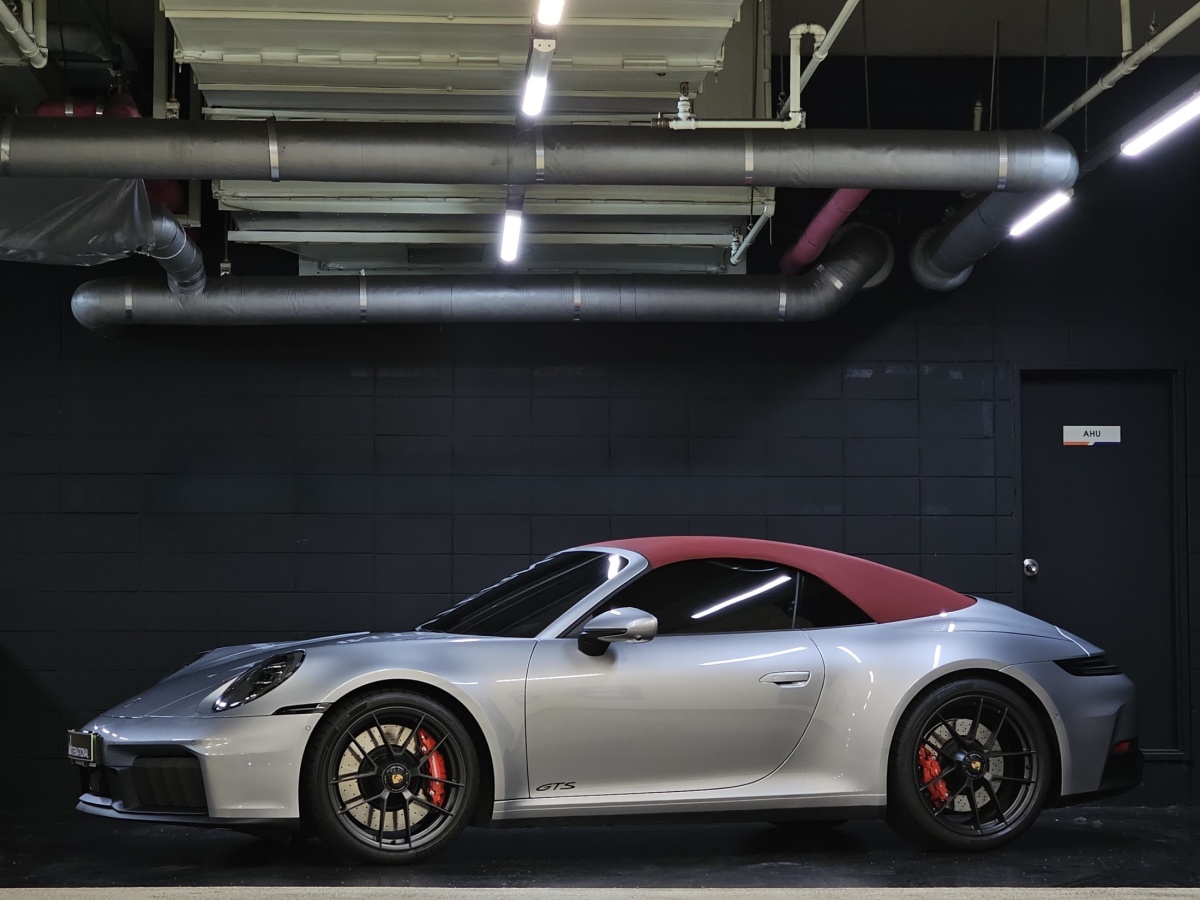 Porsche 911, 2025 — фото 3 из 12