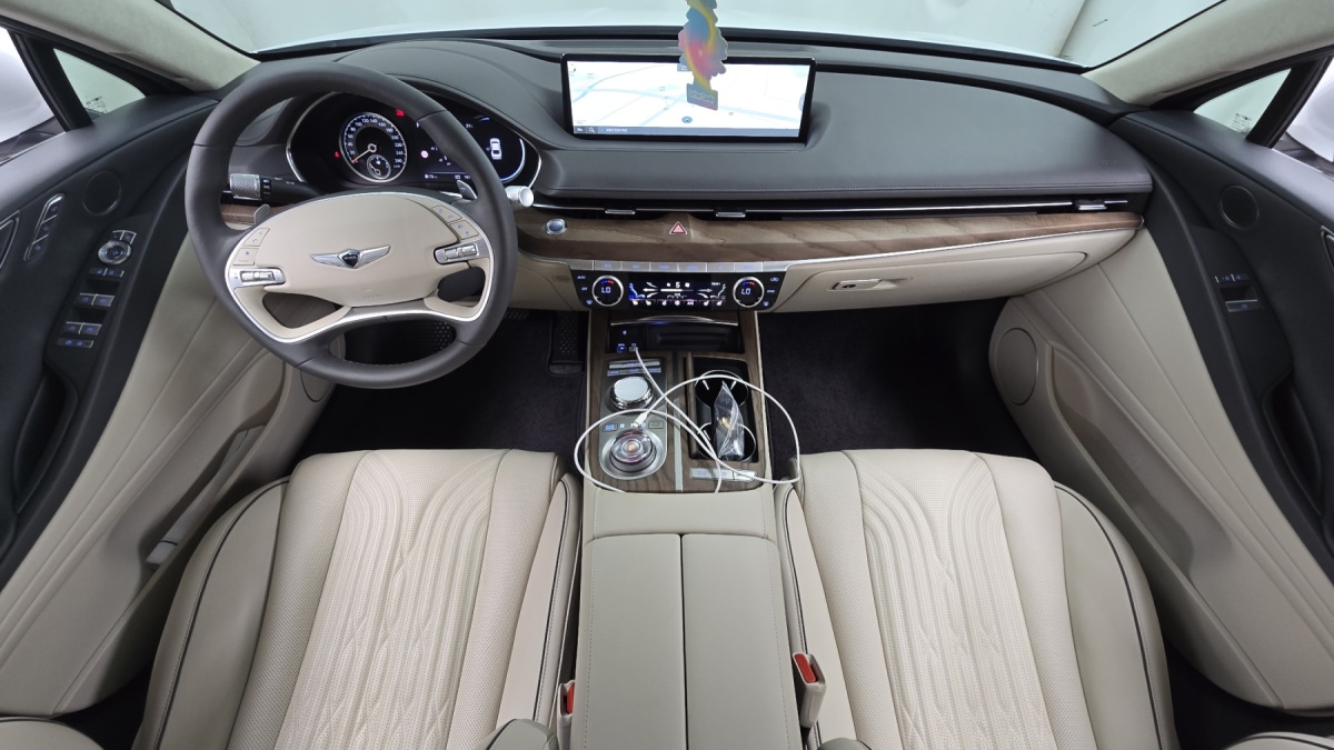 Genesis G80, 2023 — фото 6 из 12