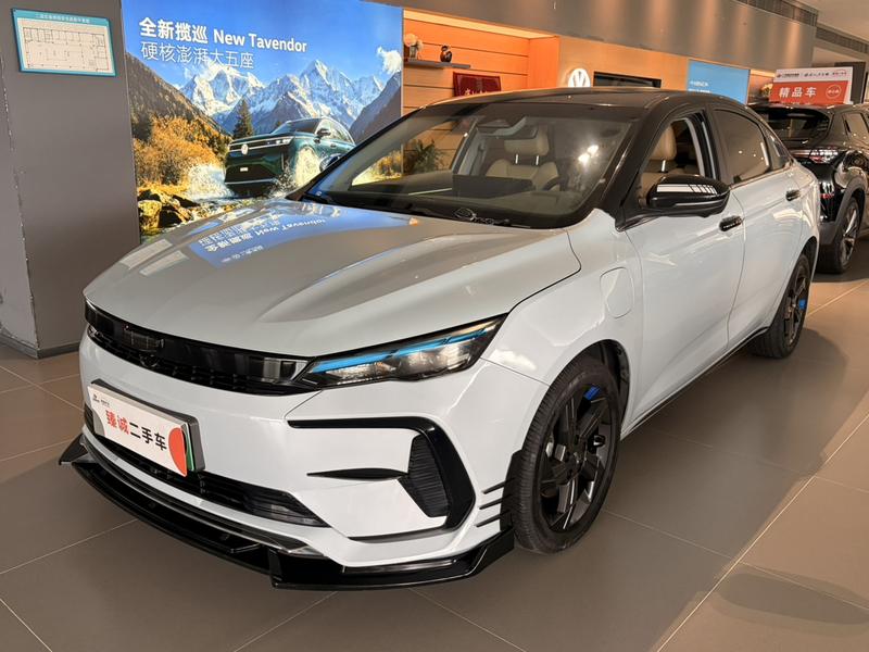 Geely Emgrand L Hi·P Hybrid, 2023 — купить в Санкт-Петербурге под ключ