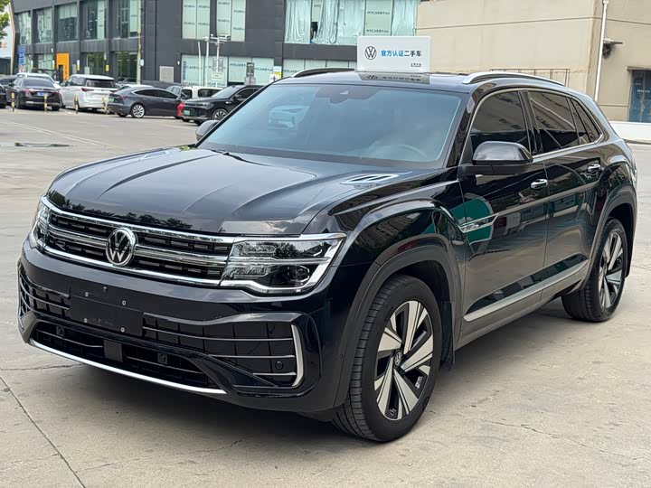 Volkswagen Teramont X, 2023 — купить в Твери под ключ