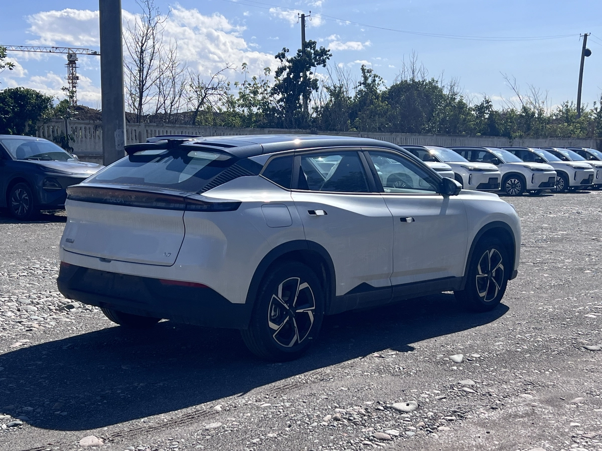 Dongfeng Aeolus L7, 2026 — фото 5 из 8