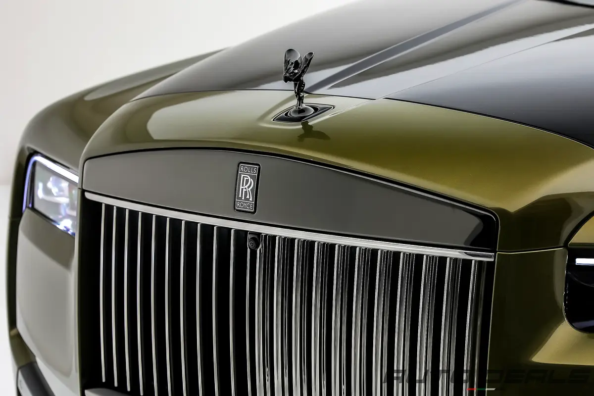 Rolls-Royce Cullinan, 2026 — фото 6 из 10