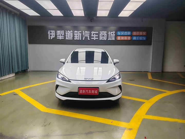 BYD Seal 05 DM-i Hybrid, 2025 — фото 2 из 9